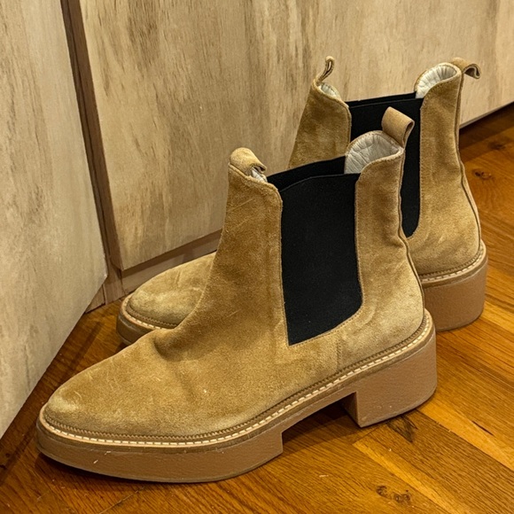 Freda Salvador Camel Suede Celia Booties - Picture 6 of 8